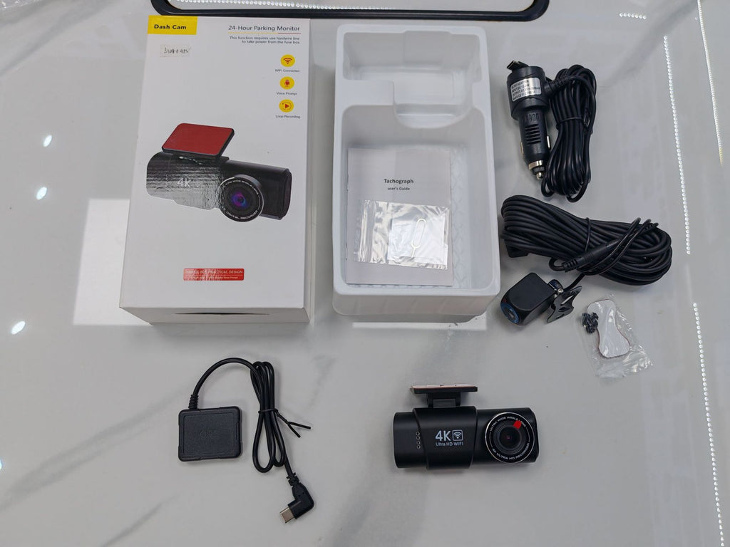 High definition Front and rear Dual Recording  WiFi Smartphone Connectivity  A Hidden In-car Dash Cam