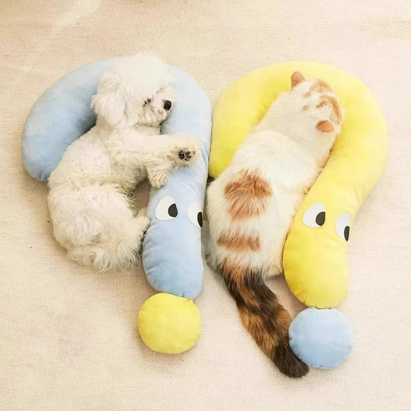 Winter Pet U-Shaped Neck Pillow